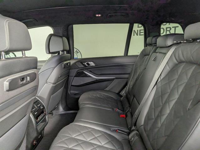 Photo of 2026 Black Sapphire Metallic BMW X7