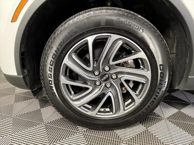 Photo of 2023 Pristine White Metallic Tri-Coat Lincoln Aviator