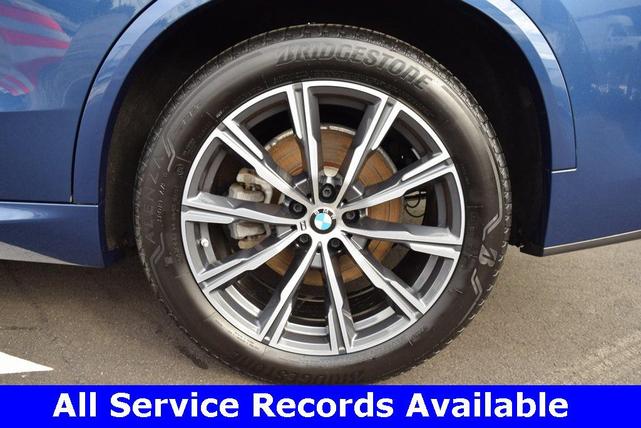 Photo of 2019 Phytonic Blue Metallic BMW X5