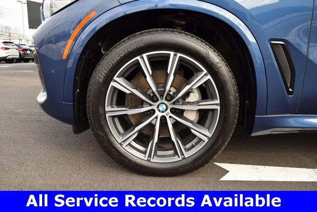 Photo of 2019 Phytonic Blue Metallic BMW X5
