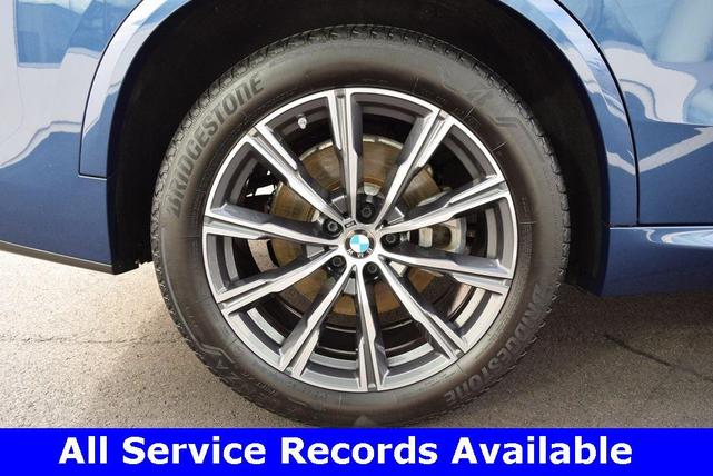 Photo of 2019 Phytonic Blue Metallic BMW X5