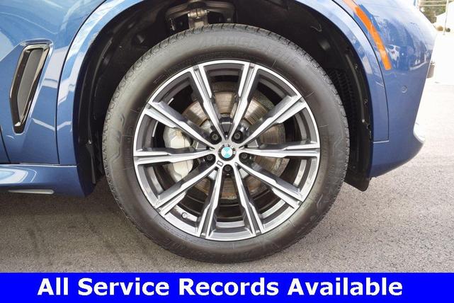 Photo of 2019 Phytonic Blue Metallic BMW X5