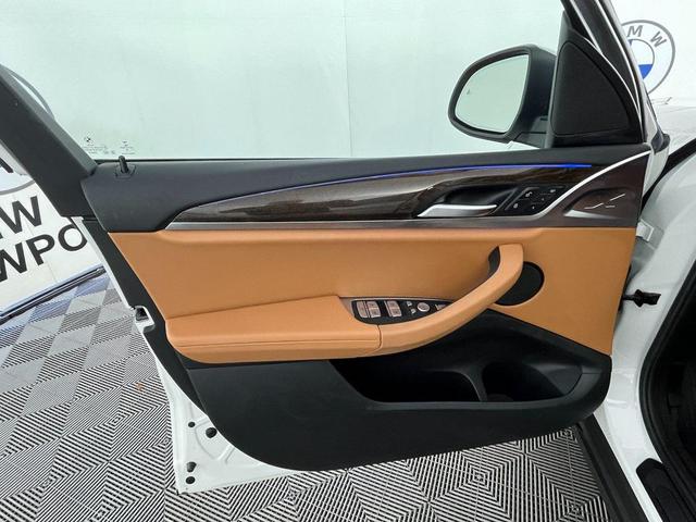 Photo of 2022 Alpine White BMW X3