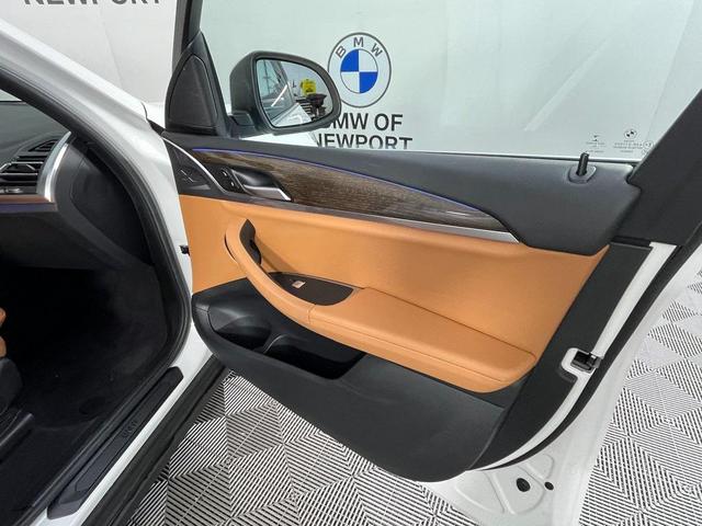Photo of 2022 Alpine White BMW X3