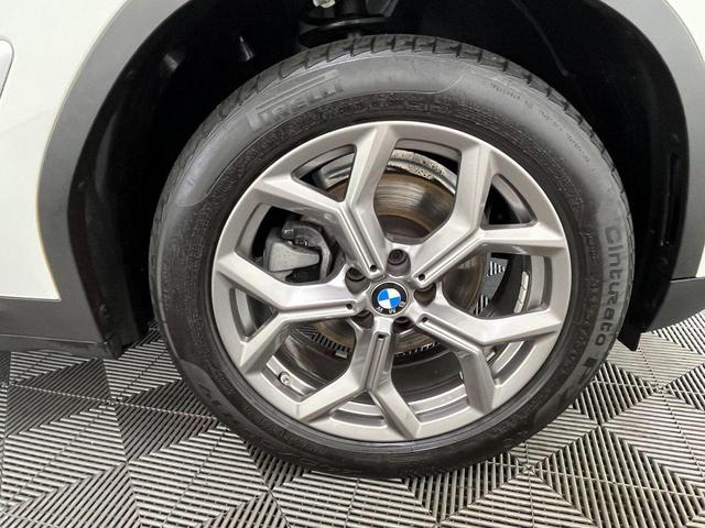 Photo of 2022 Alpine White BMW X3