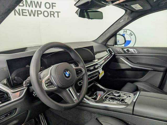 Photo of 2026 Black Sapphire Metallic BMW X7