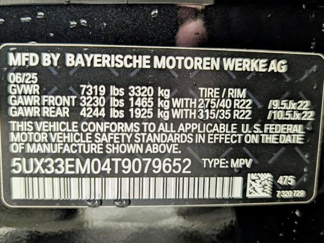 Photo of 2026 Black Sapphire Metallic BMW X7
