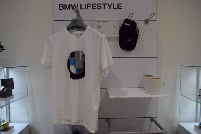Photo of 2022 Black Sapphire Metallic BMW X3