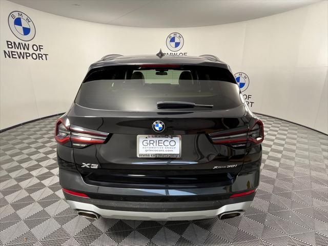 Photo of 2022 Black Sapphire Metallic BMW X3