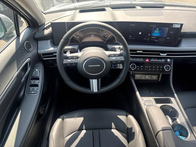 Photo of 2025 Blue Hyundai SONATA Hybrid