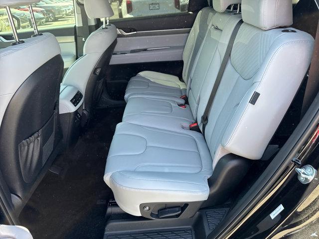 Photo of 2025 Abyss Black Pearl Hyundai PALISADE