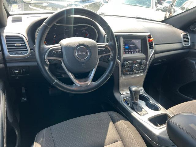 Photo of 2020 Bright White Clearcoat Jeep Grand Cherokee