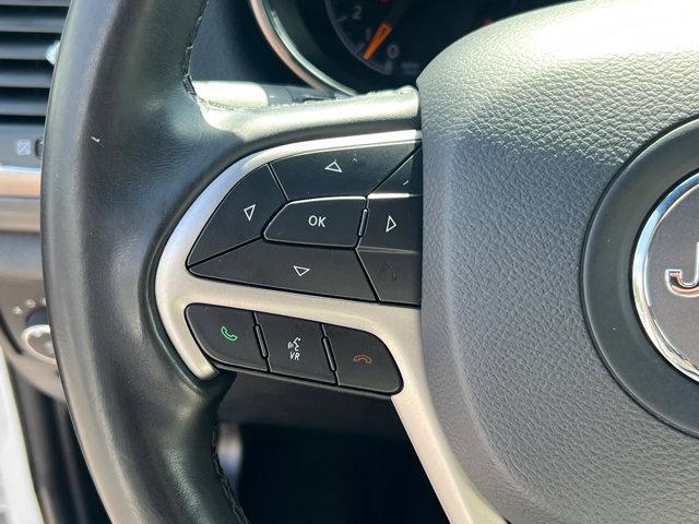 Photo of 2020 Bright White Clearcoat Jeep Grand Cherokee