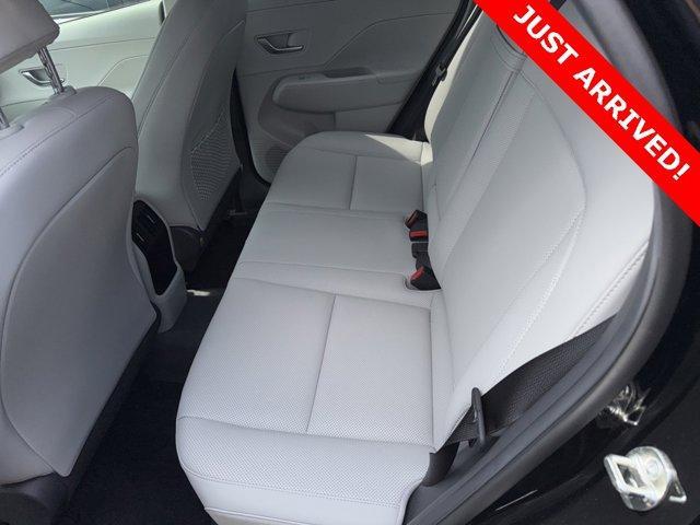 Photo of 2025 Abyss Black Pearl Hyundai KONA