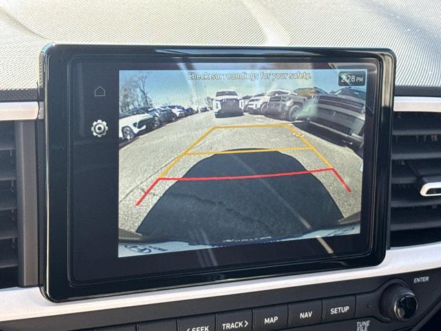 Photo of 2025 Gray / Black Hyundai VENUE