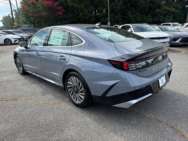 Photo of 2025 Blue Hyundai SONATA Hybrid