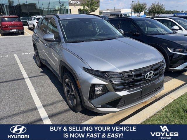 Photo of 2025 Shimmering Silver Hyundai TUCSON