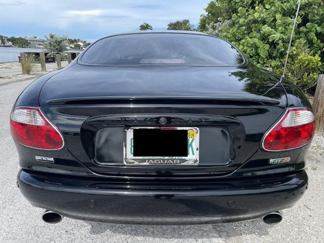 Photo of 2004 Ebony Jaguar XKR