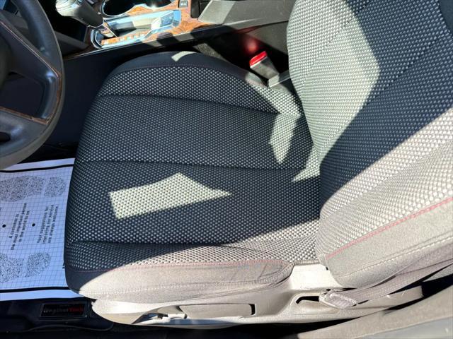 Photo of 2017 Black Chevrolet Equinox
