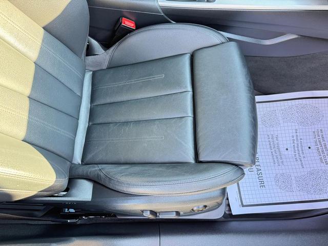 Photo of 2017 Moonlight Blue Metallic Audi A4