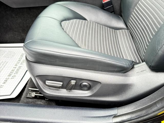 Photo of 2021 Midnight Black Metallic Toyota Camry
