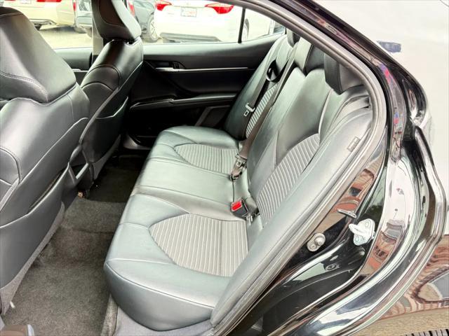Photo of 2021 Midnight Black Metallic Toyota Camry