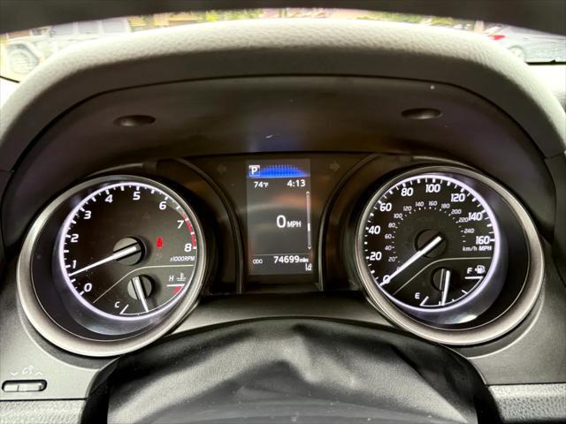 Photo of 2021 Midnight Black Metallic Toyota Camry