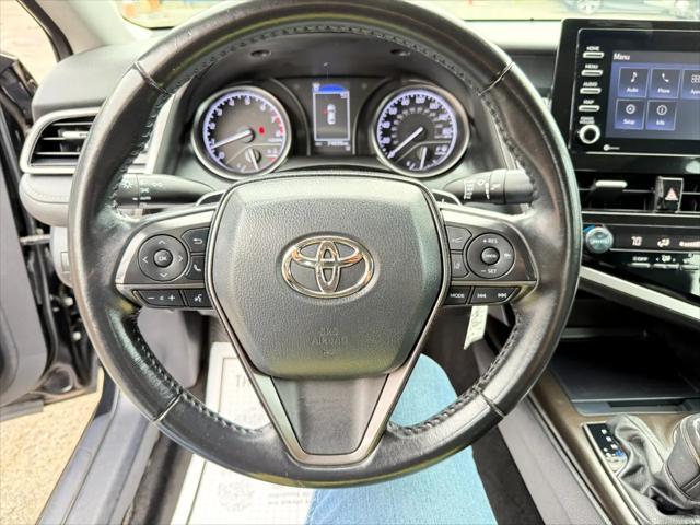 Photo of 2021 Midnight Black Metallic Toyota Camry