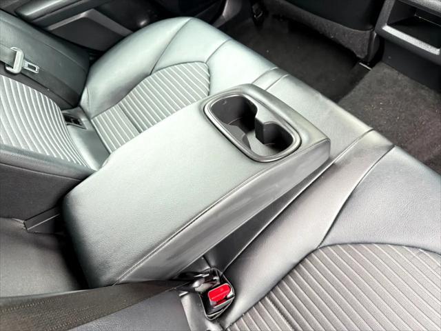 Photo of 2021 Midnight Black Metallic Toyota Camry