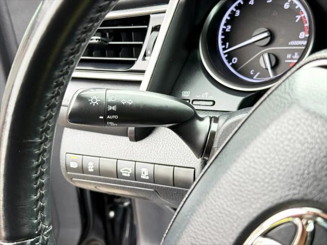 Photo of 2021 Midnight Black Metallic Toyota Camry