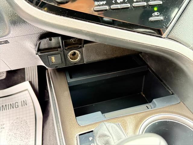 Photo of 2021 Midnight Black Metallic Toyota Camry