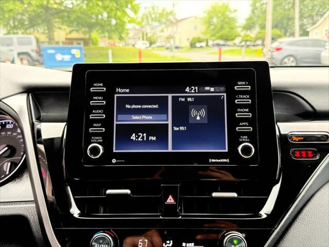Photo of 2021 Midnight Black Metallic Toyota Camry