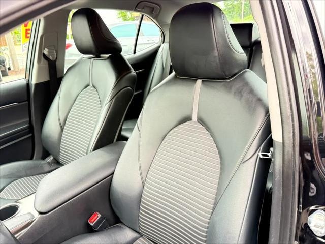 Photo of 2021 Midnight Black Metallic Toyota Camry