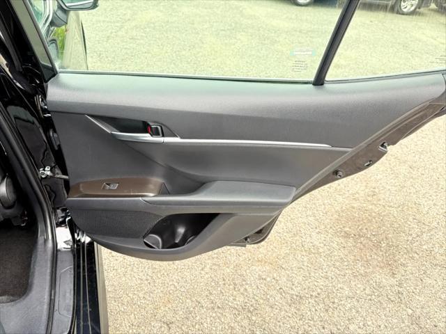 Photo of 2021 Midnight Black Metallic Toyota Camry