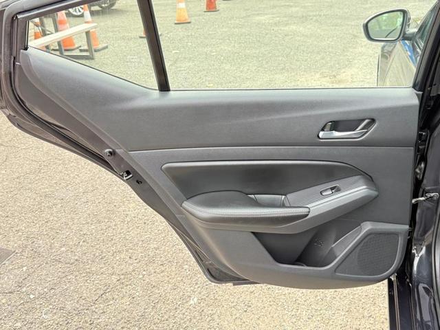 Photo of 2022 Storm Blue Metallic Nissan Altima