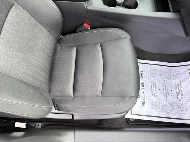 Photo of 2022 Storm Blue Metallic Nissan Altima