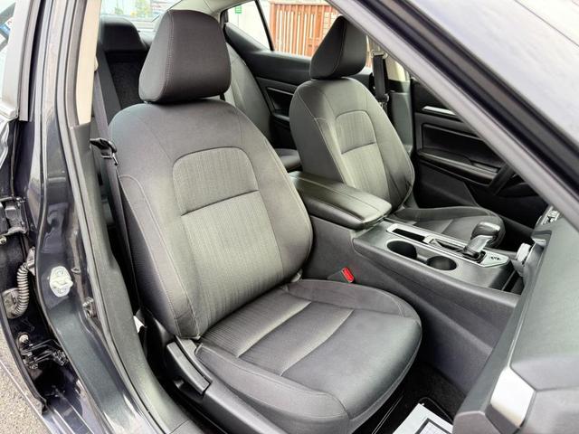 Photo of 2022 Storm Blue Metallic Nissan Altima