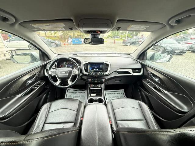 Photo of 2021 Quicksilver Metallic GMC Terrain