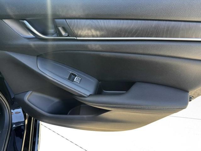 Photo of 2020 Crystal Black Pearl Honda Accord