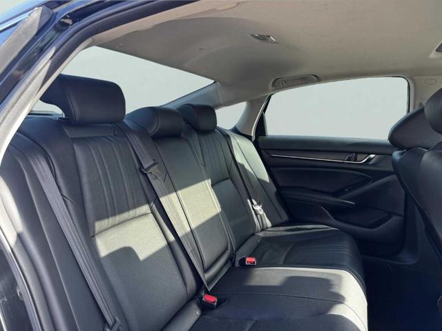 Photo of 2020 Crystal Black Pearl Honda Accord