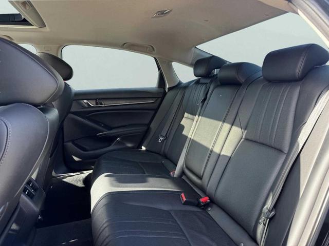 Photo of 2020 Crystal Black Pearl Honda Accord
