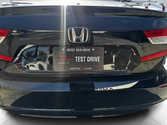 Photo of 2020 Crystal Black Pearl Honda Accord