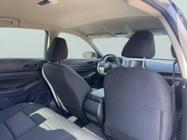 Photo of 2024 Gun Metallic Nissan Altima