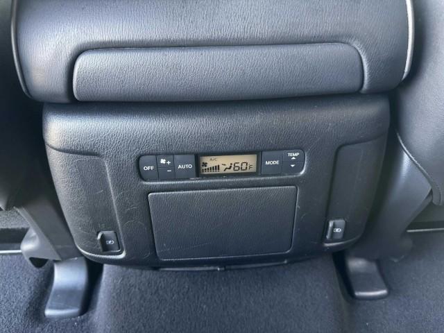 Photo of 2018 Liquid Platinum INFINITI QX80