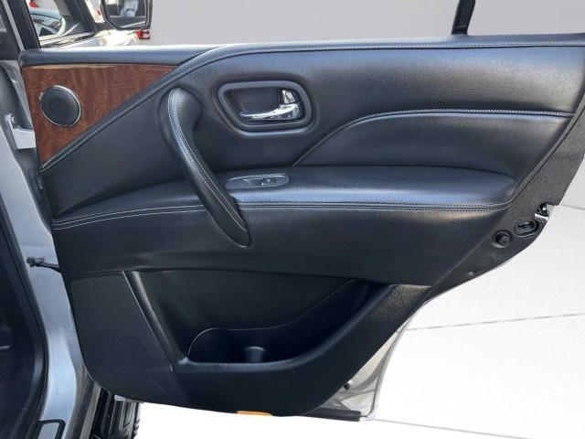 Photo of 2018 Liquid Platinum INFINITI QX80