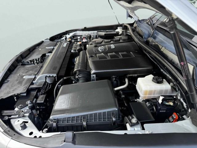 Photo of 2018 Liquid Platinum INFINITI QX80