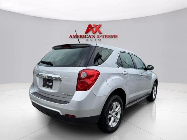 Photo of 2013 Silver Ice Metallic Chevrolet Equinox