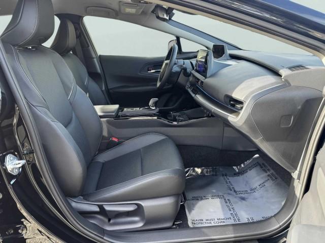 Photo of 2025 Midnight Black Metallic Toyota Prius