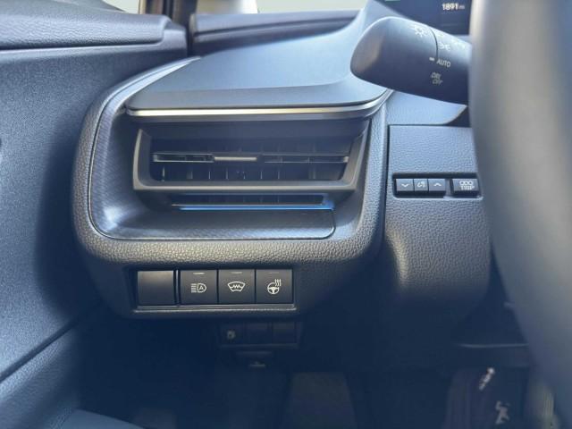 Photo of 2025 Midnight Black Metallic Toyota Prius