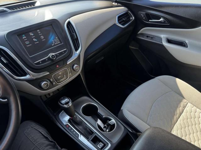 Photo of 2018 Summit White Chevrolet Equinox